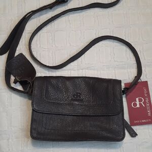Nwt DR Amsterdam leather crossbody bag